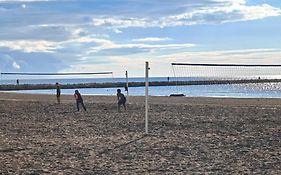 San Pedro Con Ascensor Y Playa